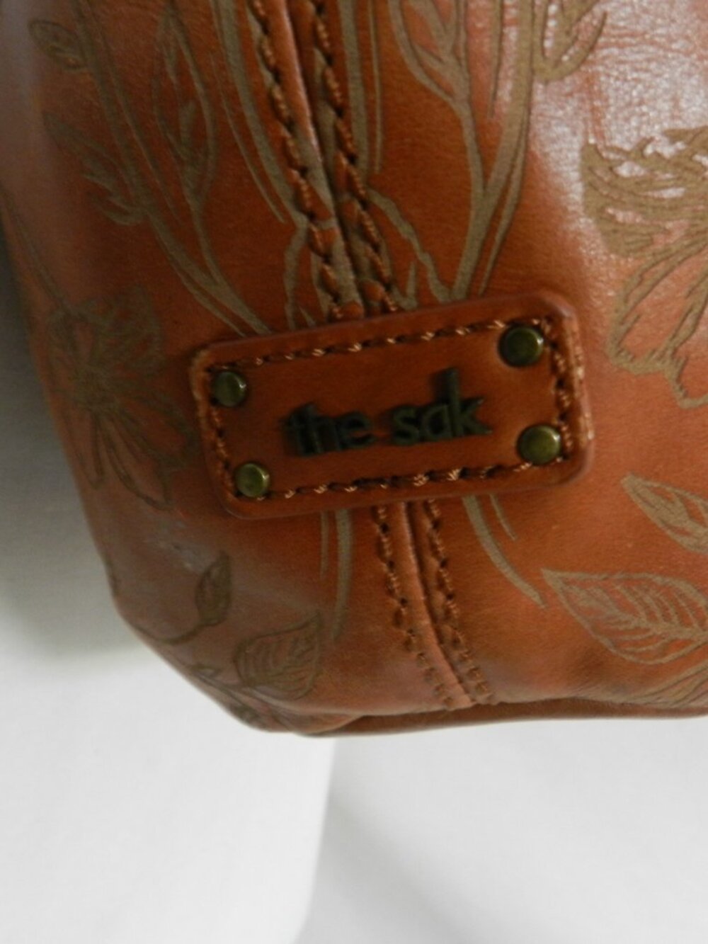 The Sak Sequoia Leather tooled hobo shoulder bag purse zip top outside pockets - Picture 11 of 16